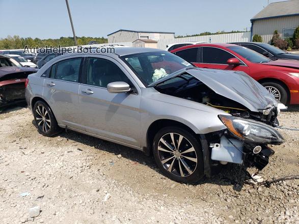 2014 Chrysler 200 Limited Серебряный vin: 1C3CCBCG8EN172803