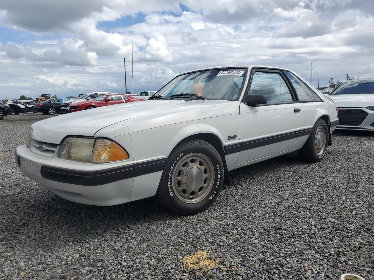 Price & History 1990 Ford Mustang Lx 5.0l 8 vin
