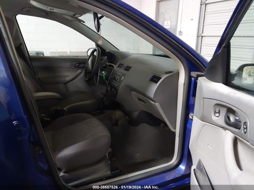 Price & History 2005 Ford Focus Zx4 2.0l I-4 Dohc, 136hp vin