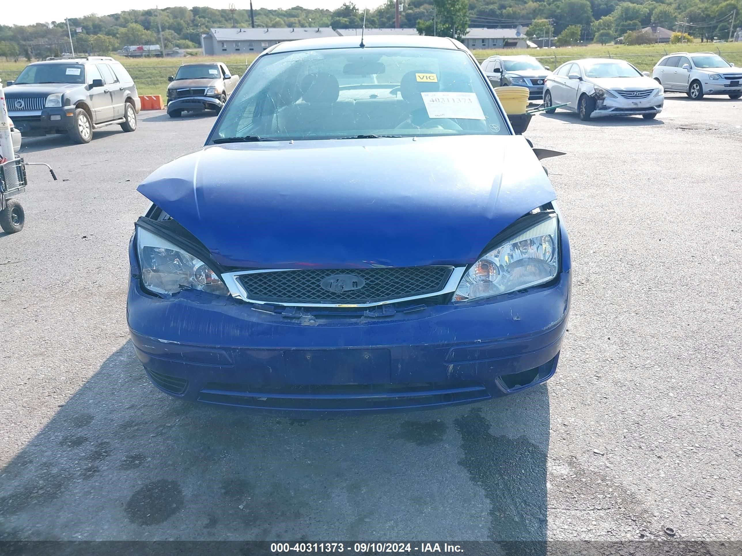 Price & History 2005 Ford Focus Zx4 2.0l I-4 Dohc, 136hp vin