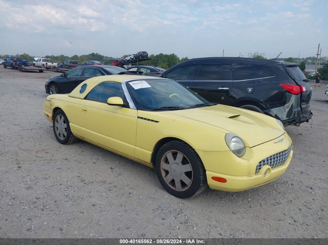 THUNDERBIRD　ヴィンテージ　イエロー #132 1962 Ford Thunderbird | Classic Cars for Sale - Streetside