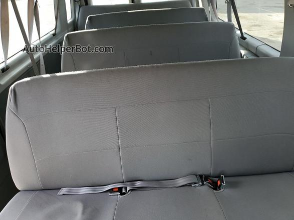 2007 Ford Econoline E350 Super Duty Wagon Blue vin: 1FBSS31L27DA83080