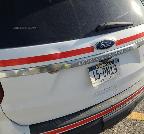 2018 Ford Explorer   vin: 1FM5K8B82JGB60192
