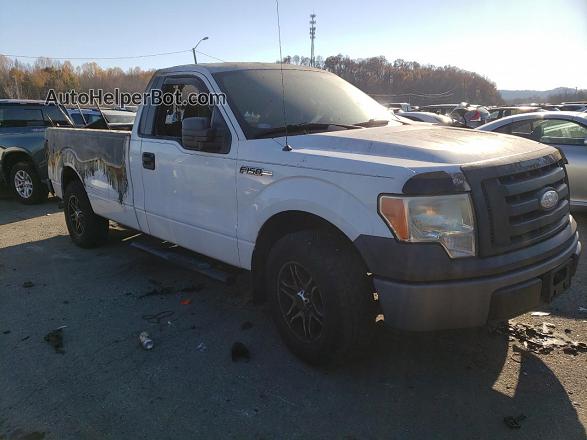 2009 Ford F150  White vin: 1FTRF12W99KB67200