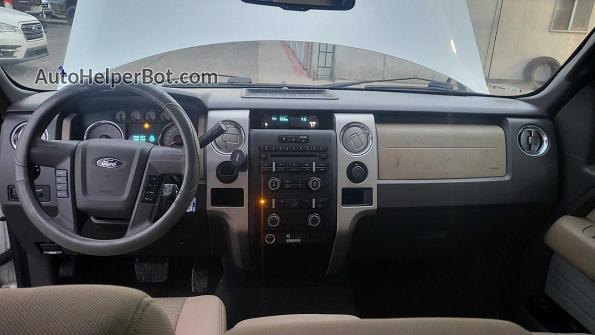 2009 Ford F150 Super Cab Двухцветный vin: 1FTRX12809KC07145