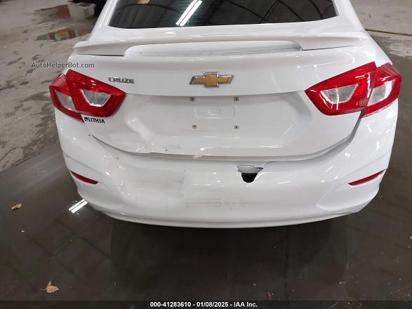 2016 Chevrolet Cruze Ls Manual Белый vin: 1G1BB5SMXG7272517