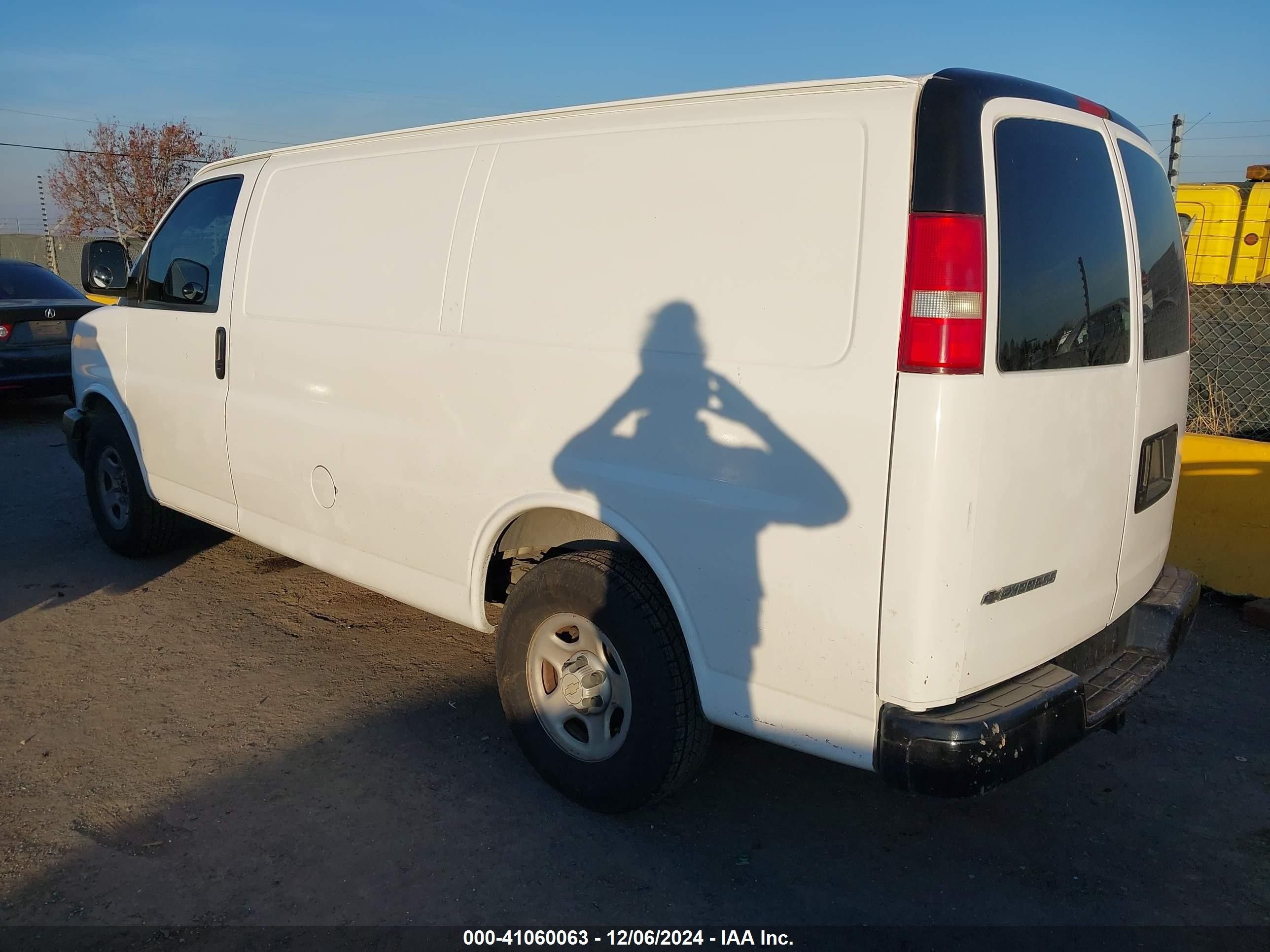 Price & History 2006 Chevrolet Express Work Van 4.3l V-6