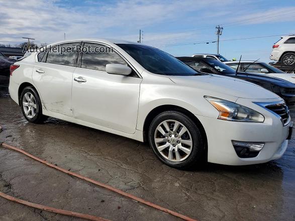 2015 Nissan Altima 2.5 White vin: 1N4AL3AP4FC190326