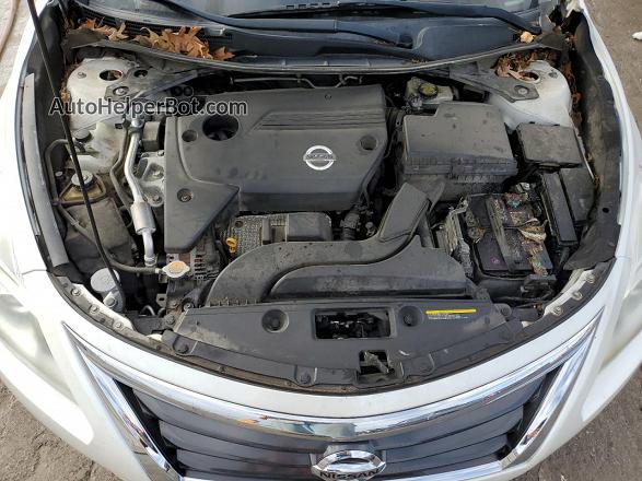 2015 Nissan Altima 2.5 White vin: 1N4AL3AP4FC190326