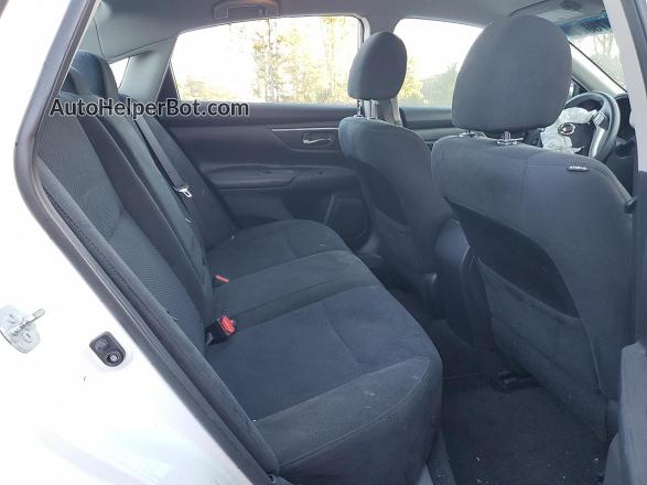 2015 Nissan Altima 2.5 White vin: 1N4AL3AP7FC489034