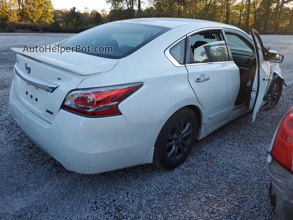 2015 Nissan Altima 2.5 White vin: 1N4AL3AP7FC489034
