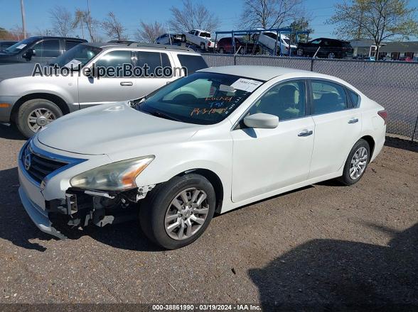 2015 Nissan Altima 2.5/2.5 S/2.5 Sl/2.5 Sv Белый vin: 1N4AL3AP8FN324646
