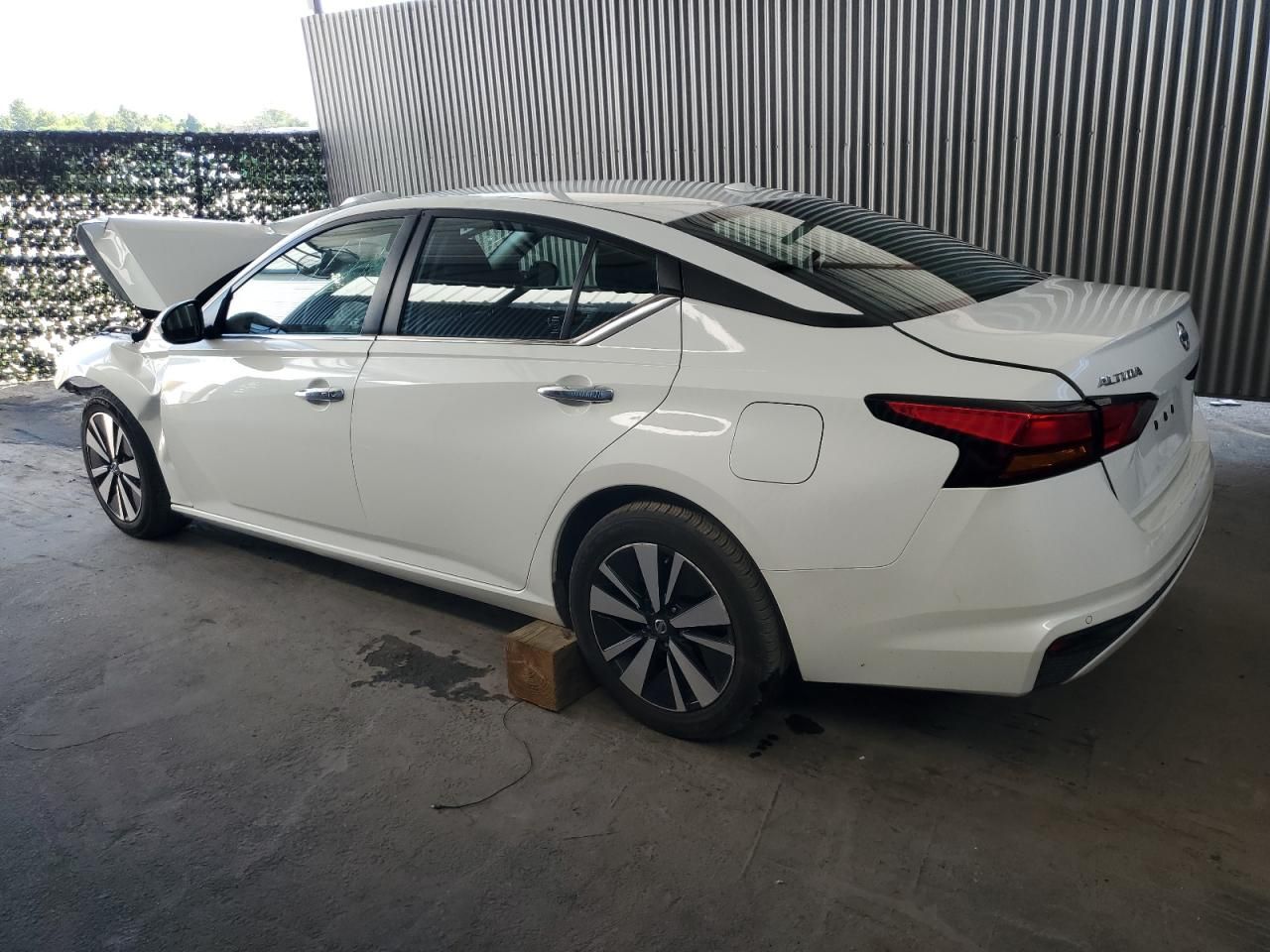 Price & History 2022 Nissan Altima Sv 2.5l 4 vin