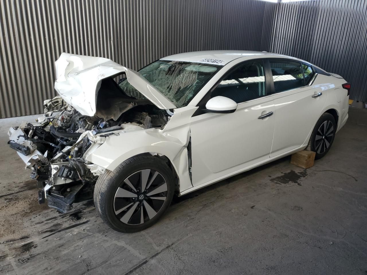 Price & History 2022 Nissan Altima Sv 2.5l 4 vin