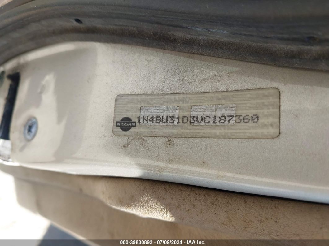 Price & History 1997 Nissan Altima Gle/gxe/se/xe 2.4l I4 Fi