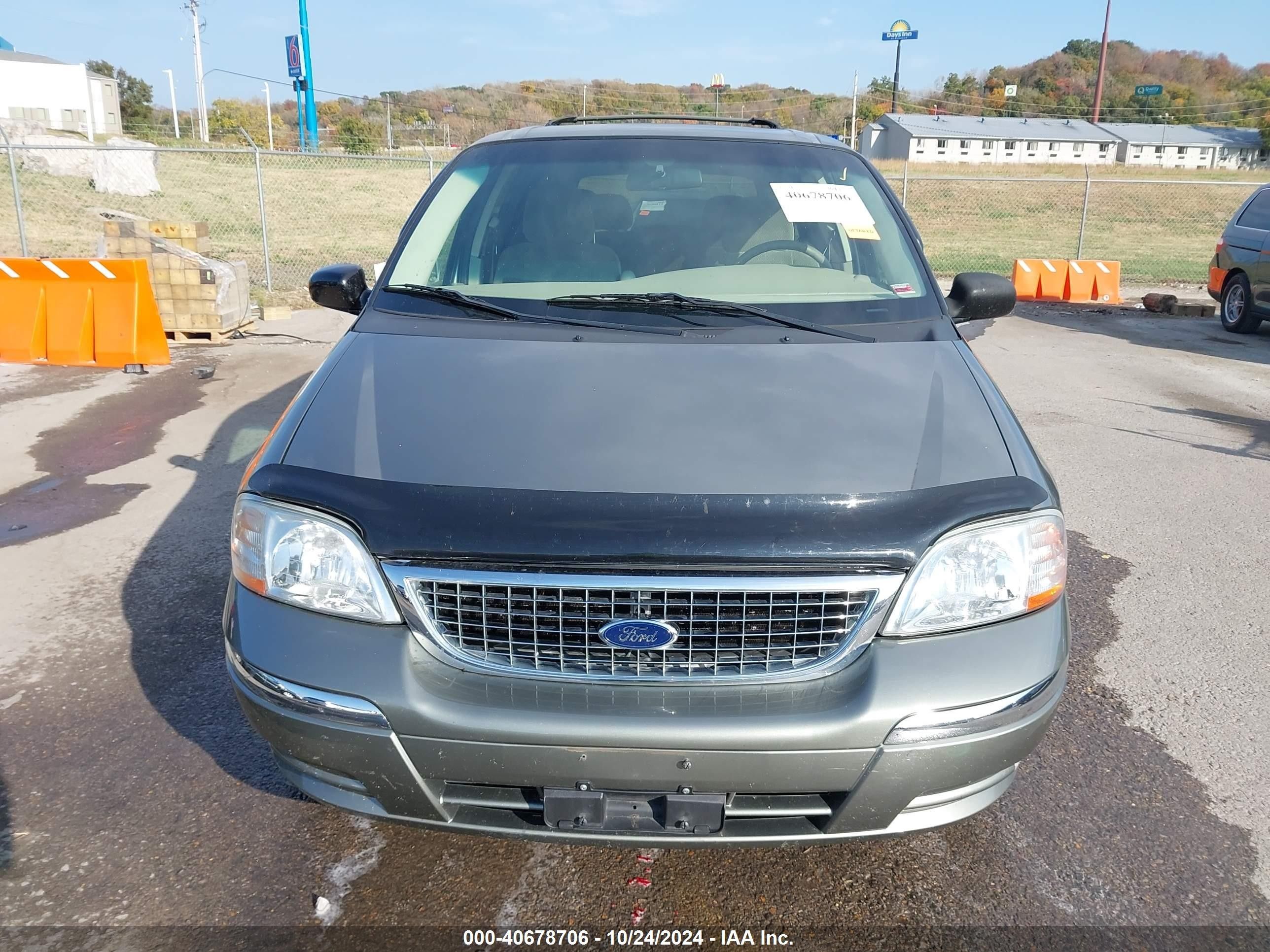 Price & History 2002 Ford Windstar Se 3.8l V-6 200hp vin
