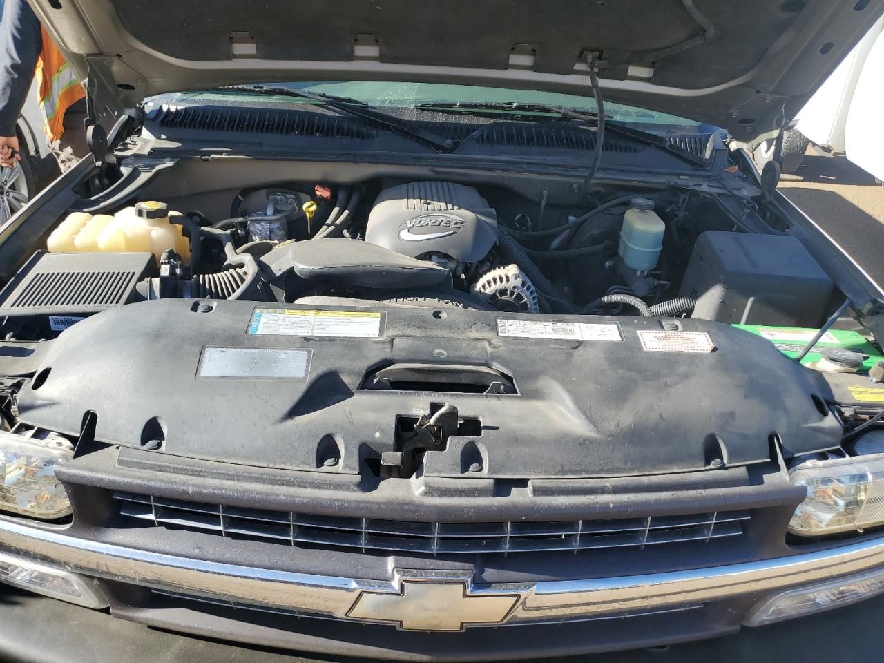 2001 Chevrolet Silverado 1500 Used Auto Parts | Cincinnati, image size:1280x960