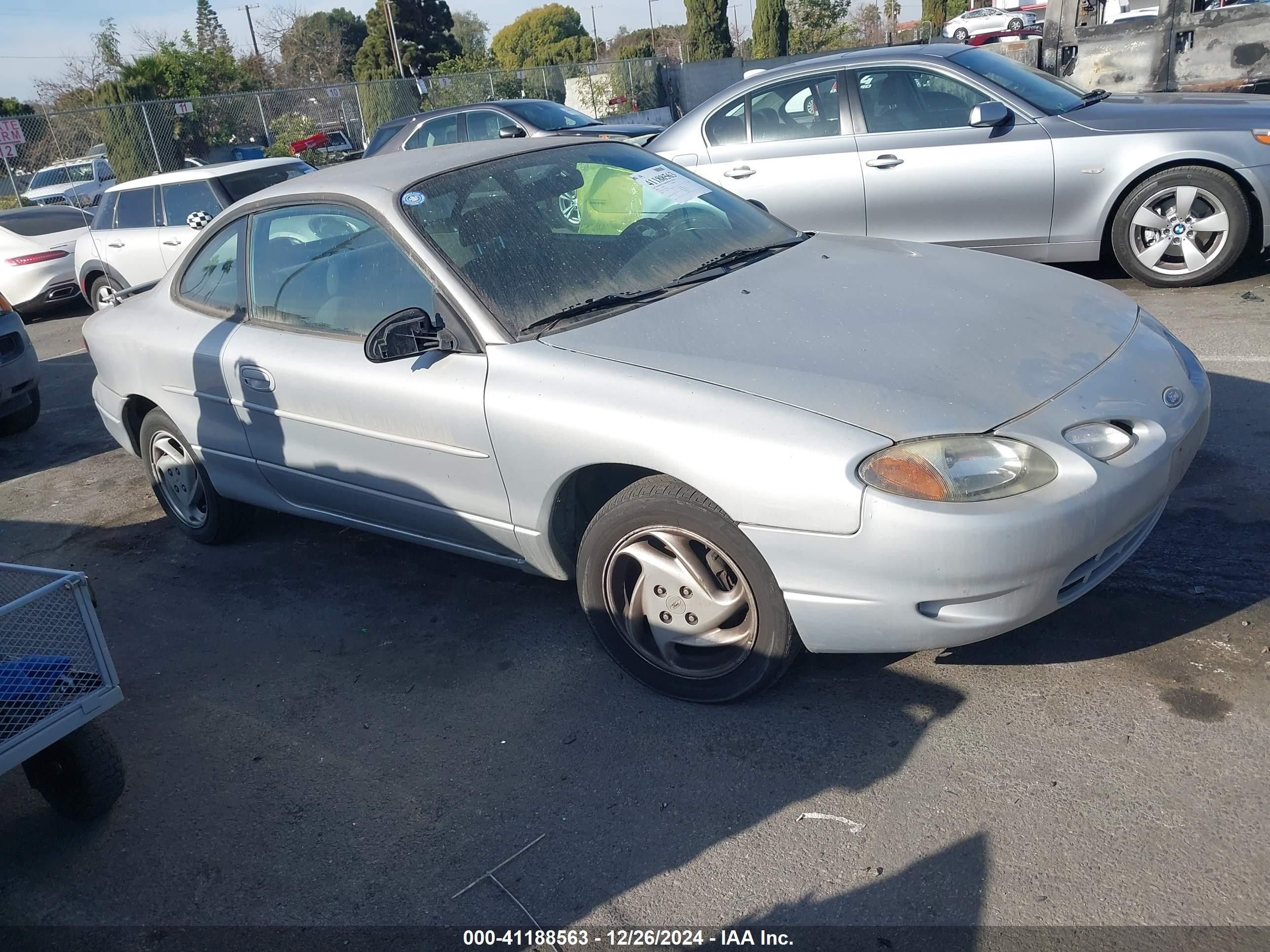 Price & History 2002 Ford Escort Zx2 2.0l I-4 Dohc, 130hp vin