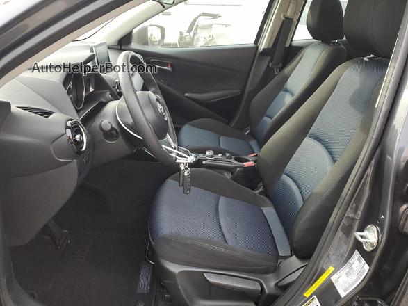 2018 Toyota Yaris Ia  Gray vin: 3MYDLBYV0JY329925