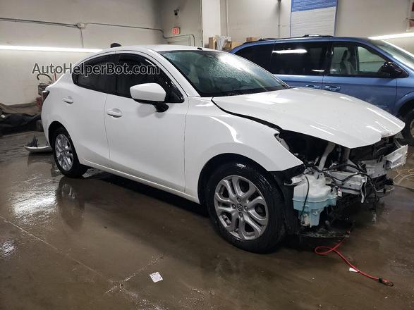 2018 Toyota Yaris Ia  White vin: 3MYDLBYV1JY302930
