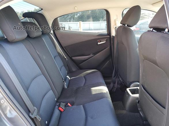 2018 Toyota Yaris Ia  Gray vin: 3MYDLBYV1JY319162