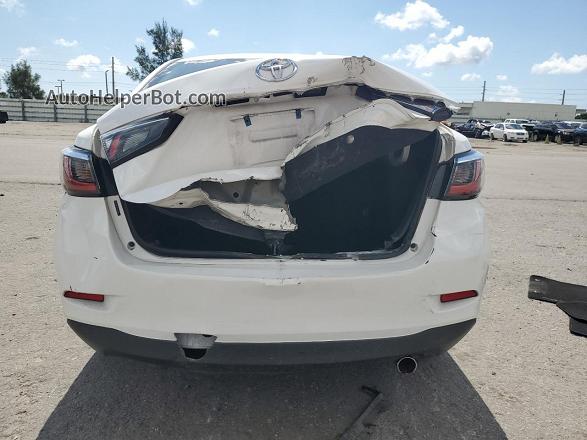 2018 Toyota Yaris Ia  White vin: 3MYDLBYV2JY313967
