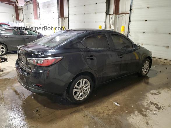 2018 Toyota Yaris Ia  Black vin: 3MYDLBYV3JY305215