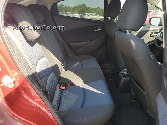 2018 Toyota Yaris Ia  Red vin: 3MYDLBYV5JY311730