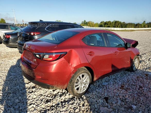 2018 Toyota Yaris Ia  Burgundy vin: 3MYDLBYV5JY312781
