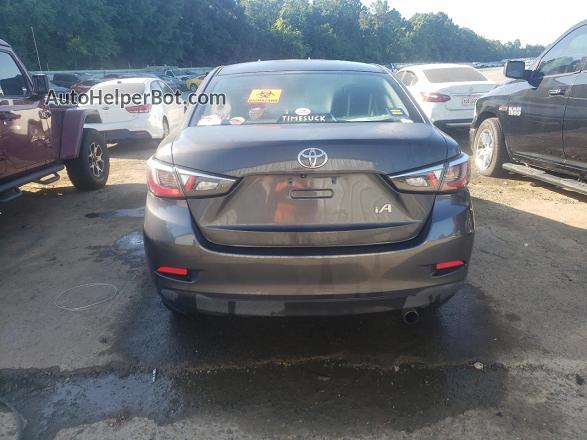 2018 Toyota Yaris Ia  Gray vin: 3MYDLBYV6JY313275