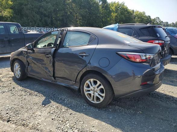 2018 Toyota Yaris Ia  Gray vin: 3MYDLBYV6JY313275