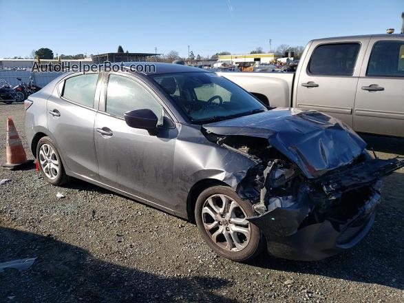 2018 Toyota Yaris Ia  Charcoal vin: 3MYDLBYV6JY327676