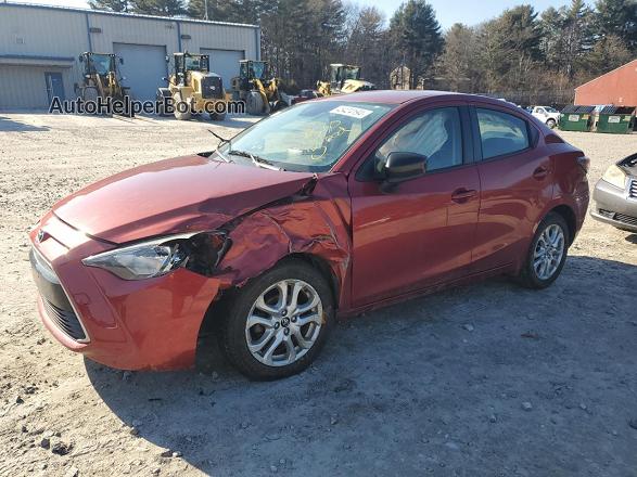 2018 Toyota Yaris Ia  Red vin: 3MYDLBYV7JY314788
