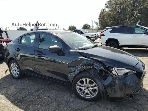 2018 Toyota Yaris Ia  Black vin: 3MYDLBYV8JY314573