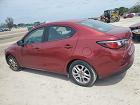 2018 Toyota Yaris Ia  Red vin: 3MYDLBYV8JY322110