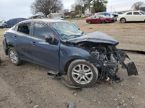 2018 Toyota Yaris Ia  Синий vin: 3MYDLBYV9JY309043