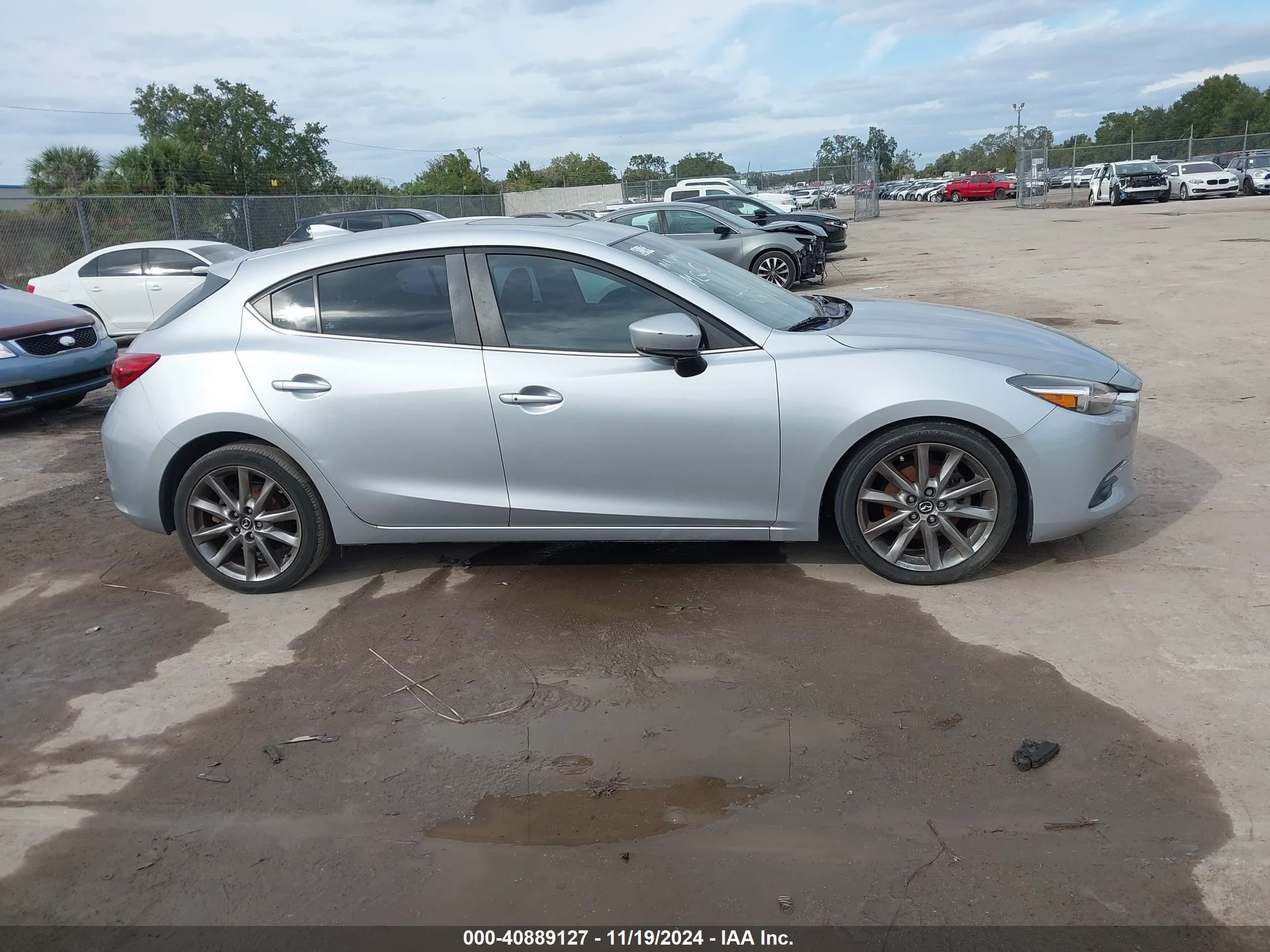 Price & History 2018 Mazda Mazda3 Grand Touring 2.5l I-4 Di, Dohc
