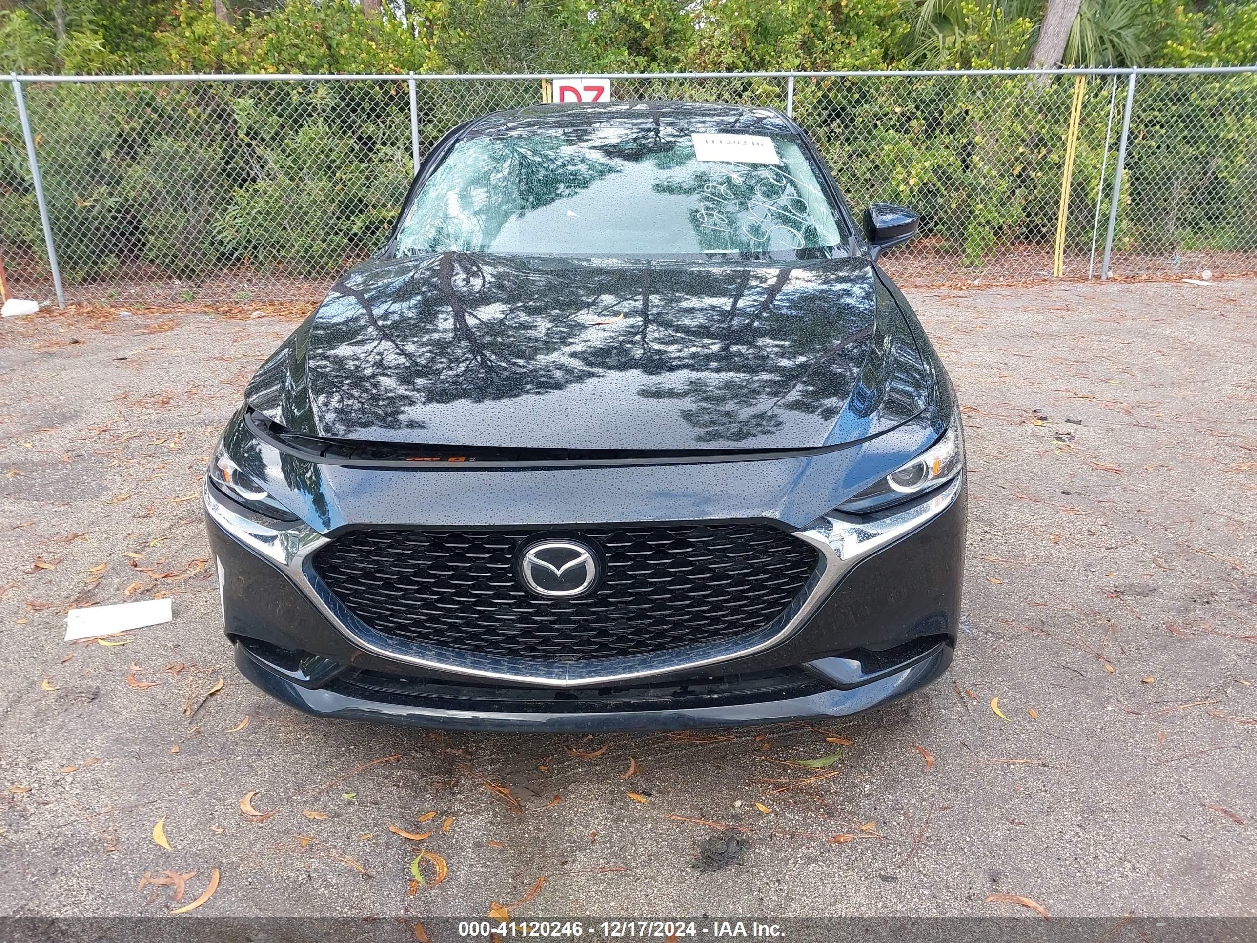 Price & History 2023 Mazda Mazda3 2.5 S Preferred 2.5l I-4 Di