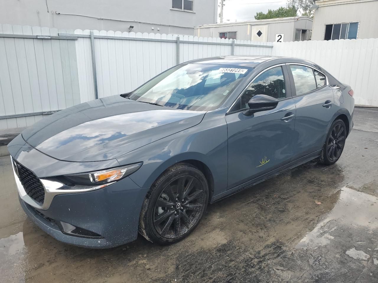 Price & History 2024 Mazda 3 Preferred 2.5l 4 vin