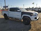 2017 Toyota Tacoma Double Cab Белый vin: 3TMCZ5AN6HM075188
