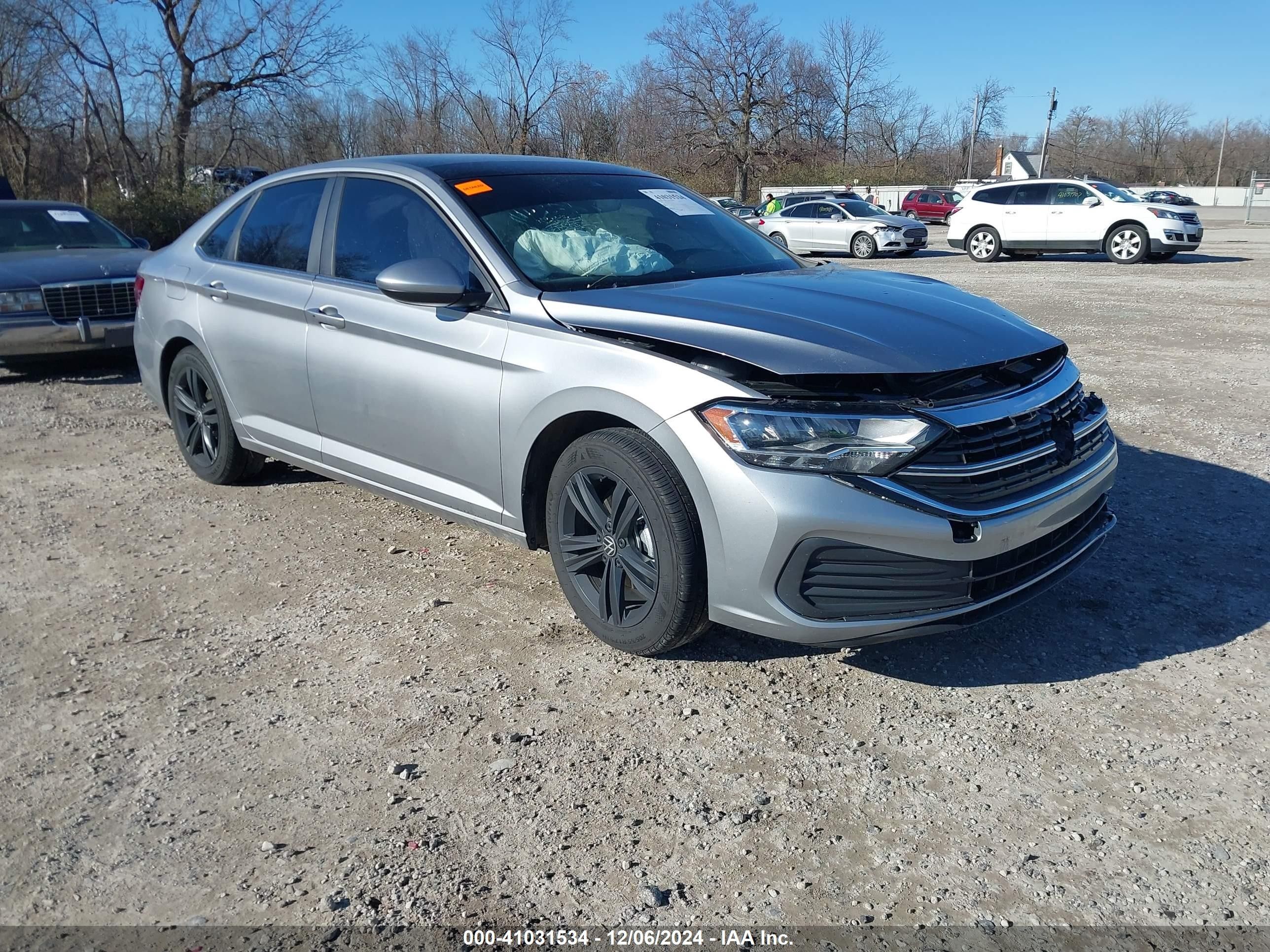 Price & History 2024 Volkswagen Jetta 1.5t Se 1.5l I-4 Di
