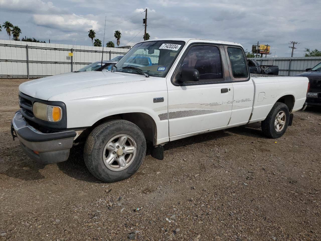 Price & History 1996 Mazda B3000 Cab Plus 3.0l 6 vin