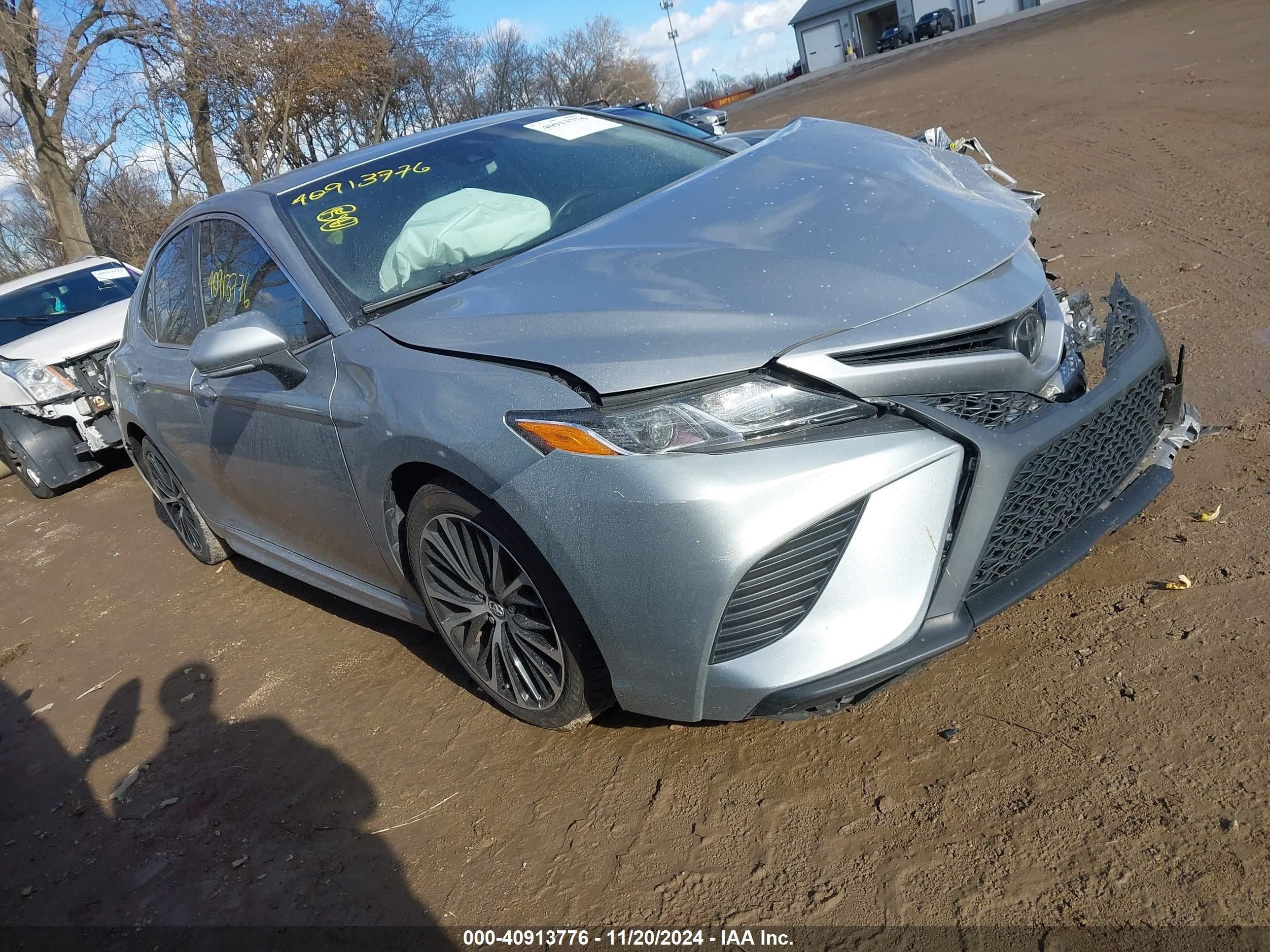 Price & History 2018 Toyota Camry Se 2.5l I-4 Di, Dohc, Vvt