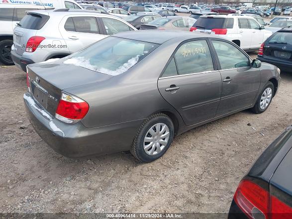 2005 Toyota Camry Le Blue vin: 4T1BE30KX5U955784