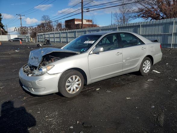 2005 Toyota Camry Le Silver vin: 4T1BE32K65U409884