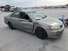 2005 Toyota Camry Le Gray vin: 4T1BE32K95U630718