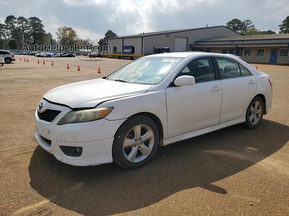 2011 Toyota Camry Base White vin: 4T1BF3EK2BU608225