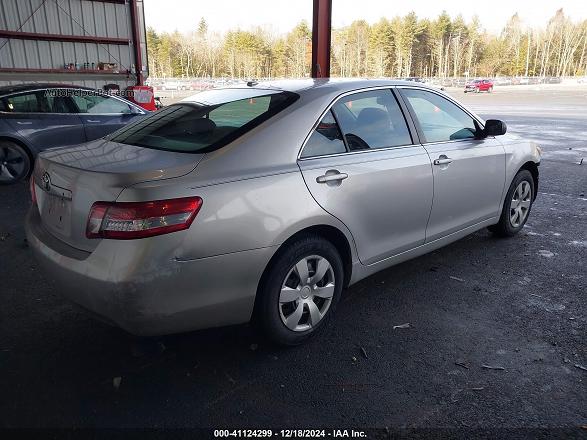 2011 Toyota Camry   Silver vin: 4T1BF3EK6BU617137