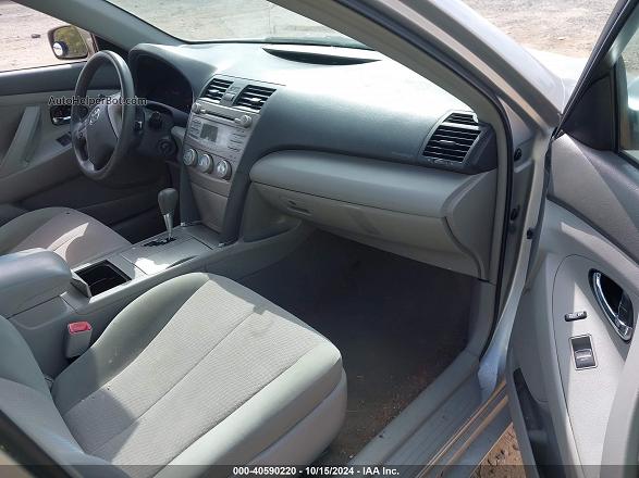 2011 Toyota Camry Le Silver vin: 4T1BF3EK8BU625501