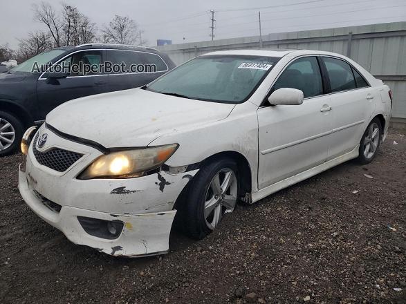 2011 Toyota Camry Base White vin: 4T1BF3EK8BU589468